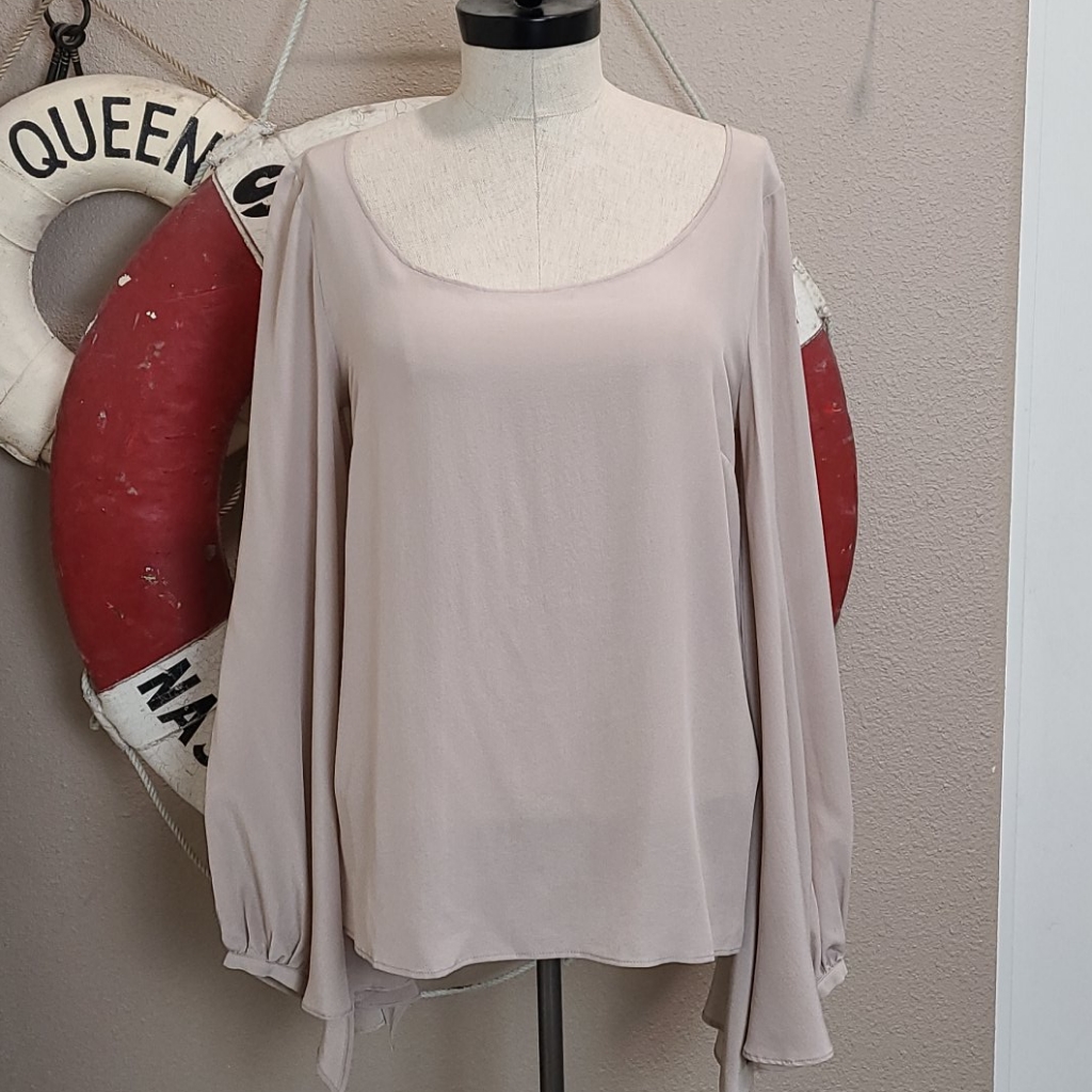 New Stunning Italian Jo No Fui Designer Silk Blouse